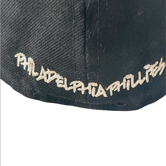 RARE!!! NEW ERA Philadelphia Phillies MLB Hat Wool Size 8 - Picture 4 of 7